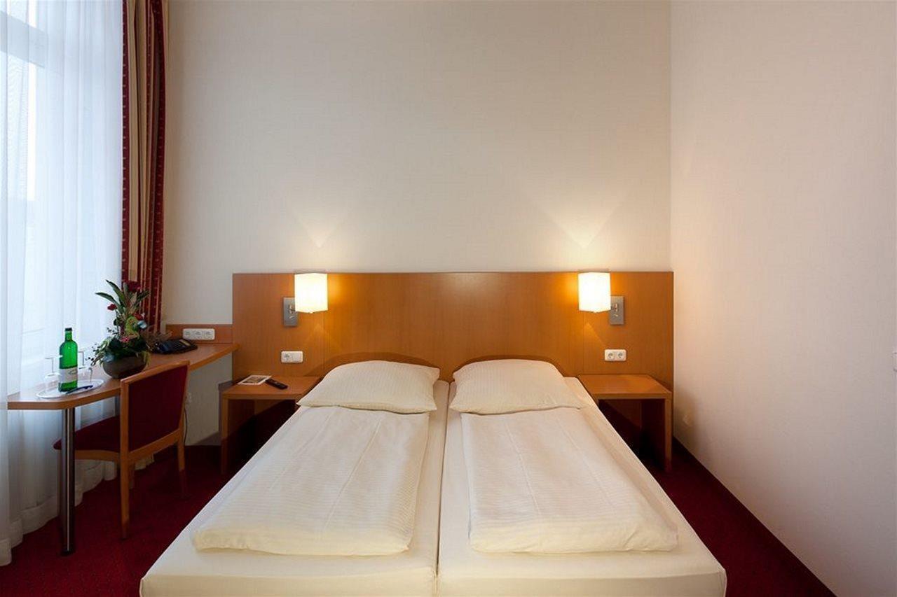 Air In Berlin Hotell Eksteriør bilde